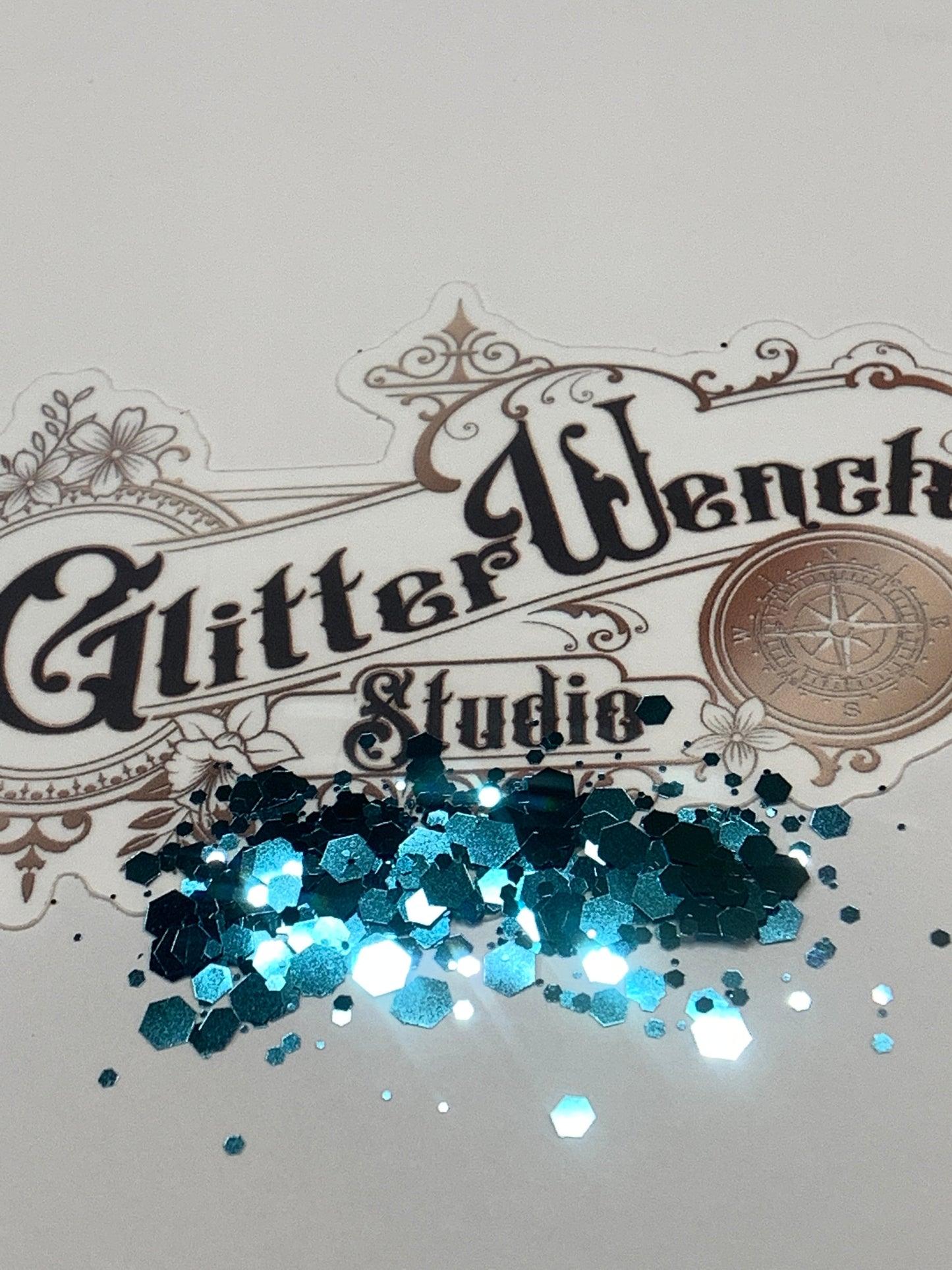 Hydra Glitter