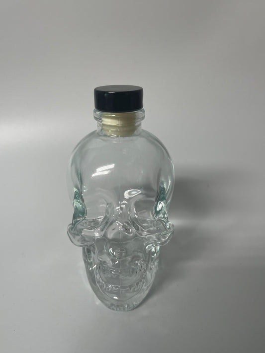 EMPTY Skull bottles case