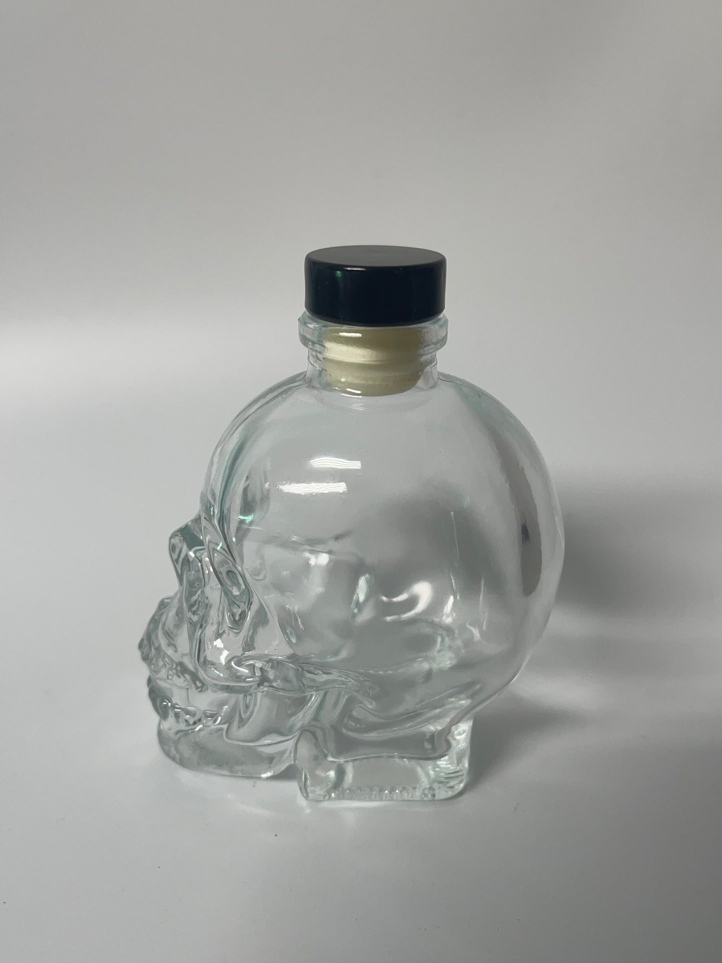 EMPTY Skull bottles case